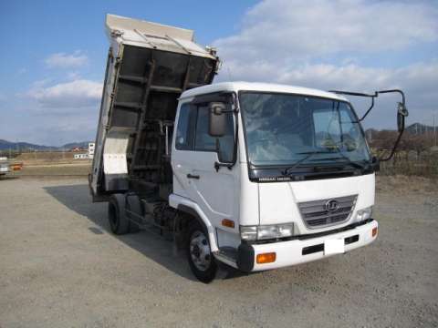 UD TRUCKS Condor Dump KK-MK25A 2004 102,063km