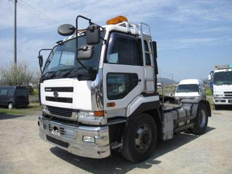 UD TRUCKS Big Thumb Trailer Head KL-CK482BAT 2002 330,069km