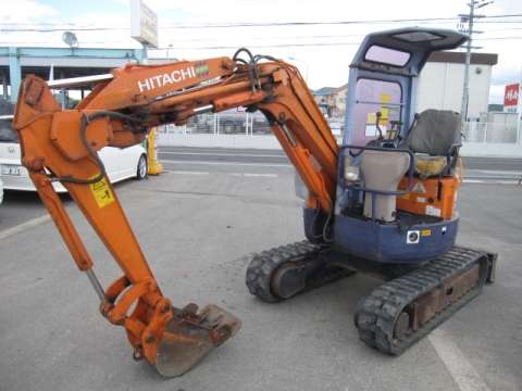 HITACHI  Mini Excavator EX20UR-2C 2001 950h