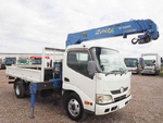 Dutro Truck (With 4 Steps Of Cranes)