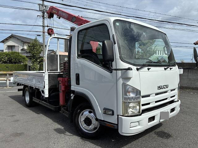 Elf Truck (With 3 Steps Of Cranes)_1