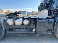 HINO Profia Trailer Head QPG-SH1EDDG 2015 520,749km_8