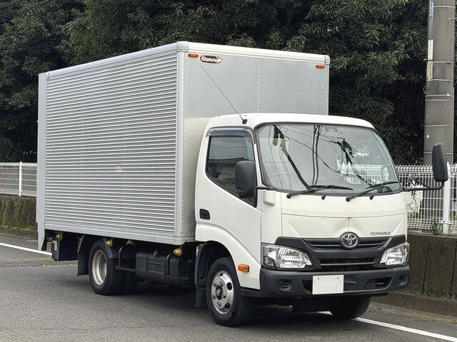 TOYOTA Toyoace Aluminum Van TKG-XZU645 2018 146,000km_1