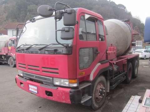 UD TRUCKS Big Thumb Mixer Truck U-CW520HN (KAI) 1995 139,629km