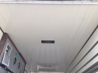 ISUZU Elf Refrigerator & Freezer Truck SKG-NPR85AN 2011 219,780km_14
