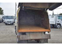 ISUZU Elf Garbage Truck KR-NKR81EP 2003 132,494km_14