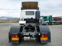 ISUZU Giga Trailer Head KL-EXD52D3 2004 722,379km_2