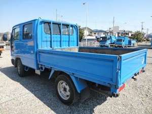 Elf Double Cab_2