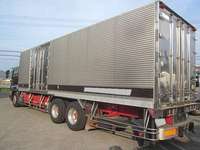 ISUZU Giga Refrigerator & Freezer Truck PJ-CYL51V5A 2004 1,071,986km_2