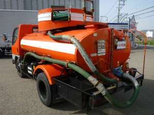 Canter Vacuum Truck_2