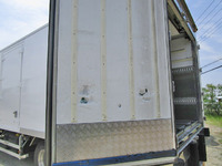 ISUZU Forward Refrigerator & Freezer Truck PDG-FRR34S2 2010 683,910km_11