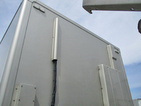 ISUZU Forward Refrigerator & Freezer Truck TKG-FRR90T2 2015 345,000km_10