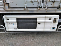 ISUZU Giga Refrigerator & Freezer Truck KL-CYY51V4 2005 585,997km_16