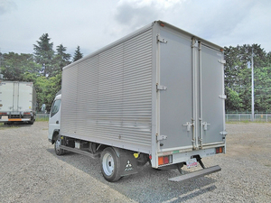 Canter Aluminum Van_2