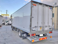 ISUZU Forward Refrigerator & Freezer Truck TKG-FRR90T2 2016 2,900km_2