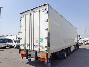 Profia Refrigerator & Freezer Truck_2