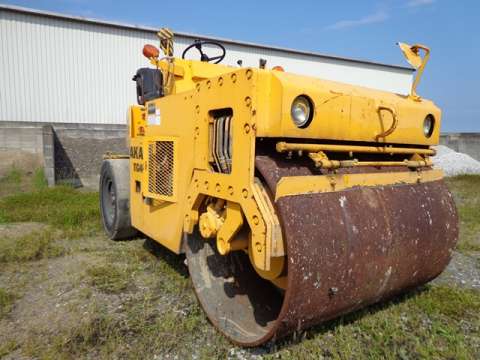 SAKAI  Vibratory Roller TG40 1984 2,187km