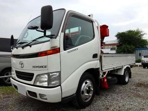 TOYOTA Toyoace Truck (With 4 Steps Of Cranes) KK-XZU307 2000 84,820km