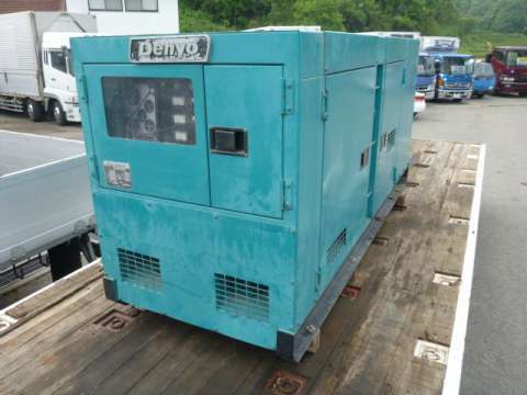 DENYO  Generator DCA-90SPH 1990 7,706.2h
