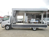 TOYOTA Dyna Truck with Accordion Door TKG-XZU720 2015 42,250km_17