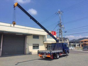 Canter Double Cab (with crane)_2