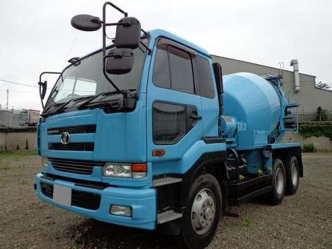 UD TRUCKS Big Thumb Mixer Truck KL-CW53A 2004 118,209km