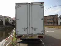 ISUZU Elf Refrigerator & Freezer Truck PB-NKR81N 2005 205,584km_2