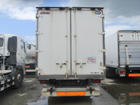 ISUZU Forward Refrigerator & Freezer Truck ADG-FRD90L3S 2005 554,347km_6