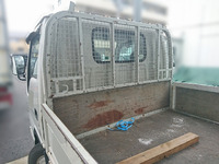 ISUZU Elf Flat Body KR-NKR81EA 2004 321,295km_8