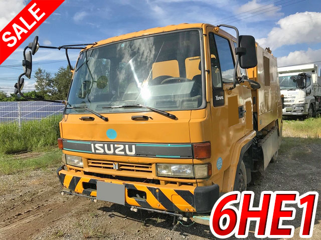 ISUZU Forward Sweeper Truck U-FRR32DB (KAI) 1994 219,280km