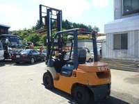 TOYOTA  Forklift 7FD25 2001 462h_2