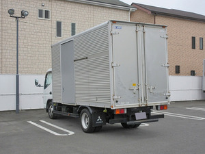 Canter Aluminum Van_2