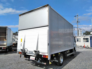 Canter Aluminum Van_2