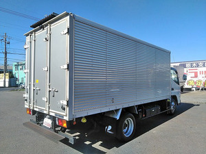 Canter Aluminum Van_2