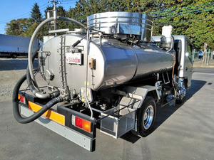 Canter Vacuum Truck_2