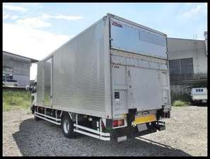 Condor Aluminum Van_2