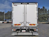 ISUZU Forward Refrigerator & Freezer Truck TKG-FRR90T2 2013 387,983km_11