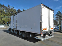ISUZU Forward Refrigerator & Freezer Truck TKG-FRR90T2 2013 387,983km_4