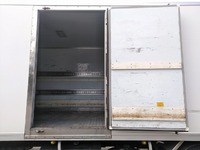 ISUZU Forward Refrigerator & Freezer Truck TKG-FRR90T2 2013 387,983km_7