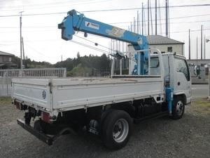 Elf Truck (With 4 Steps Of Cranes)_2