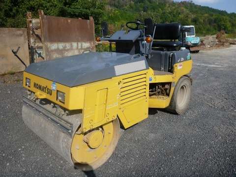 KOMATSU  Vibratory Roller JV25CW-3 2005 1,245h