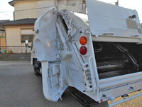 ISUZU Elf Garbage Truck KR-NKR81EP 2004 74,349km_17