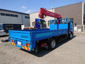 Canter Truck (With 6 Steps Of Cranes)_2