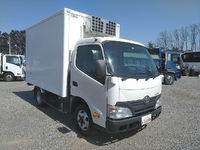 TOYOTA Dyna Refrigerator & Freezer Truck SKG-XZU605 2011 106,542km_3