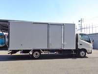HINO Dutro Refrigerator & Freezer Truck TKG-XZU720M 2016 41,000km_4