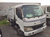 HINO Dutro Garbage Truck VP-XKU304E 2006 232,551km_2