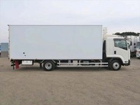 ISUZU Forward Refrigerator & Freezer Truck TKG-FRR90T2 2017 3,892km_4