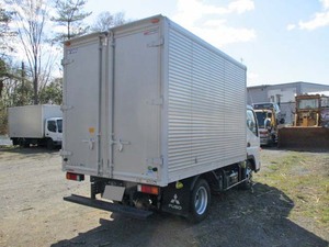 Canter Aluminum Van_2