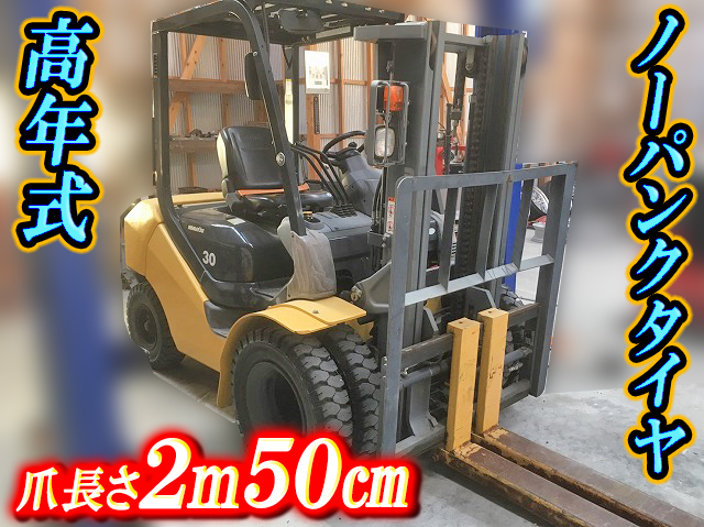 KOMATSU Others Forklift FD30T-17 2015 120.8h