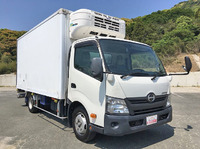 HINO Dutro Refrigerator & Freezer Truck TKG-XZU710M 2014 51,396km_3